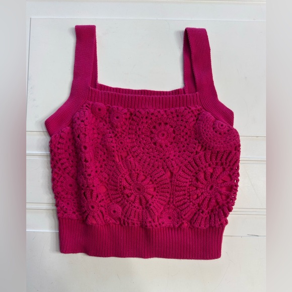 House of Harlow 1960 Tops - House of Harlow 1960 Women’s Sz S Pink Crochet Knit Sleeveless Crop Sweater Tank